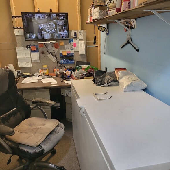 More Photos Of 735 Dimery Ave, Beaver Crossing Convenience Store For Sale