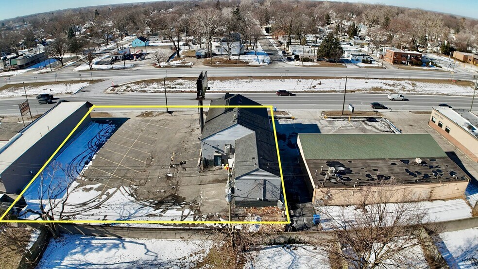 More Photos Of 4807 S Telegraph Rd, Dearborn Heights Freestanding For Sale