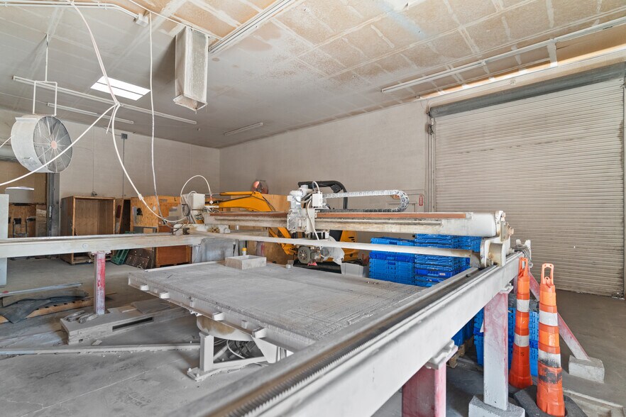 More Photos Of , Las Vegas Industrial For Sale