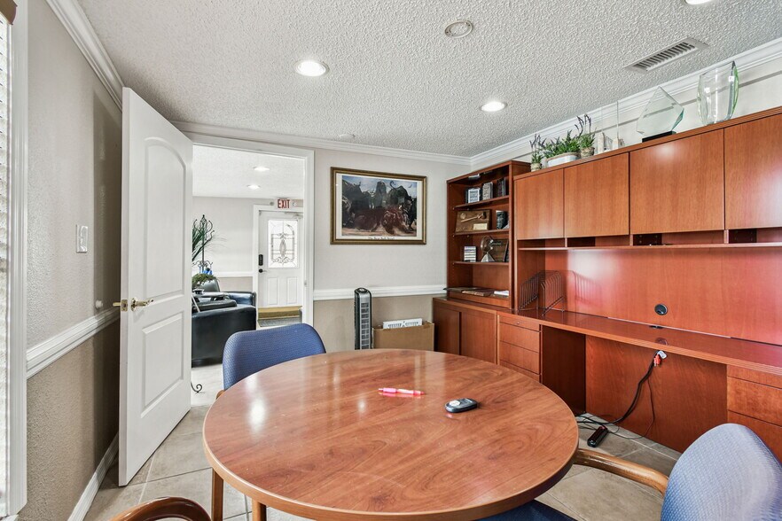 More Photos Of ,  Office For Sale