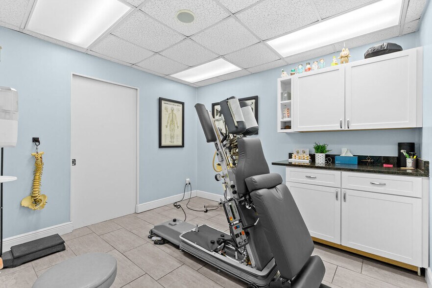 More Photos Of 111 N Fiske Blvd, Cocoa Office For Sale