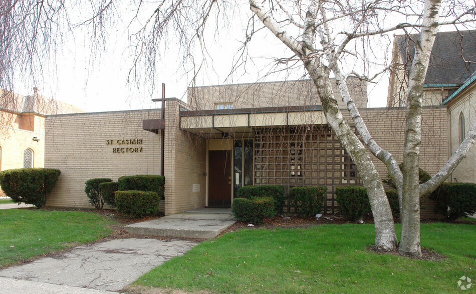 More Photos Of 935 Washington Rd, Kenosha Religious Facility For Sale