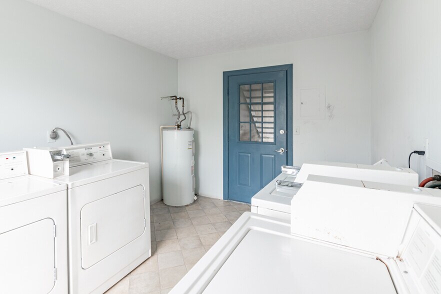 More Photos Of 703 Blue Sky Dr, Maryville Apartments For Sale