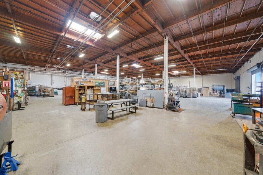 More Photos Of 2301 E Winston Rd, Anaheim Warehouse For Sale