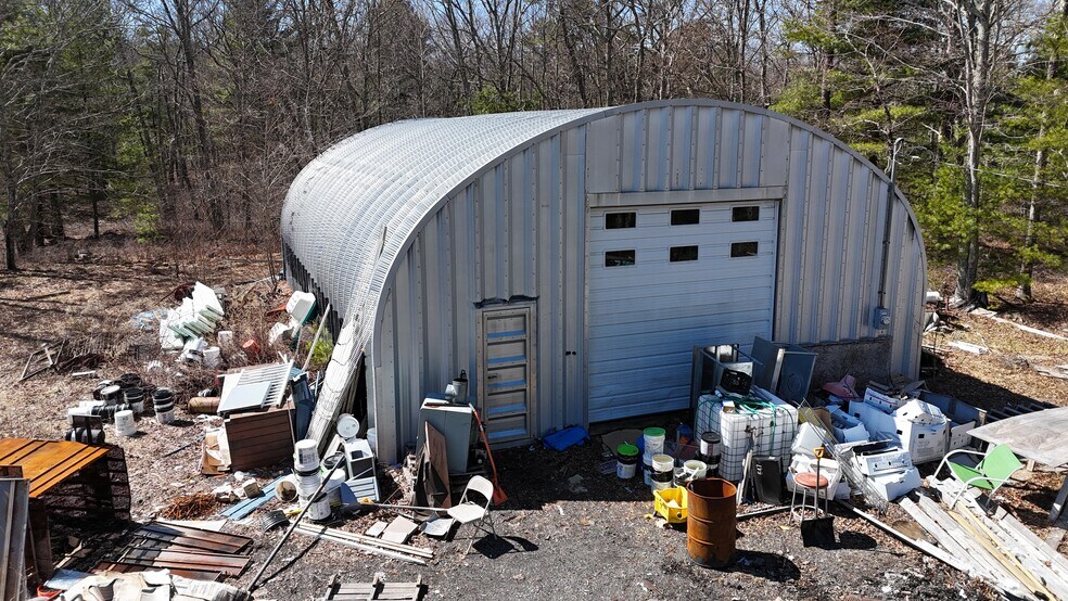 More Photos Of 647 Route 739, Lords Valley Office For Sale