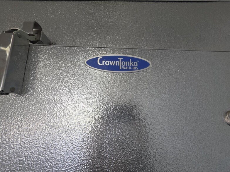 More Photos Of 8799 State Highway 35 N, Van Vleck Convenience Store For Sale