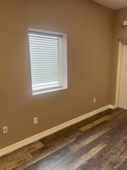 More Photos Of 16518 House Hahl Rd, Cypress Unknown For Lease