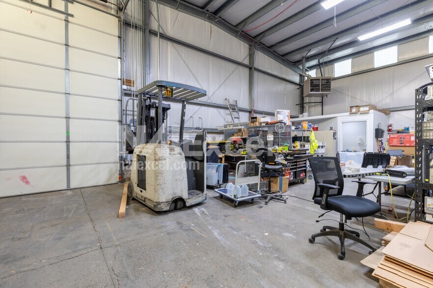 More Photos Of 260 DL Sargent Rd, Cedar City Warehouse For Sale