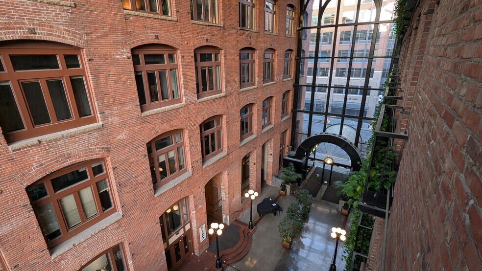 More Photos Of 401 2nd Ave S, Seattle Unknown For Lease