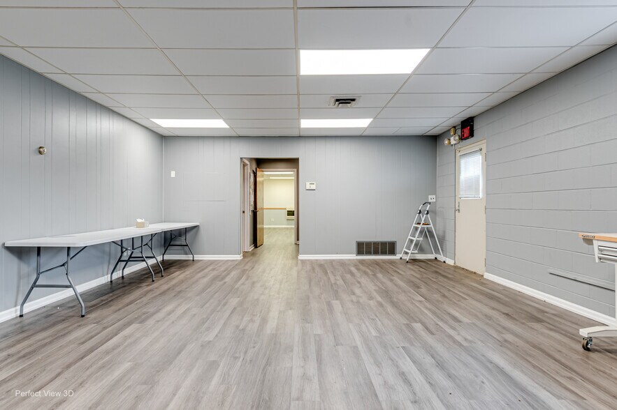 More Photos Of 1036 Sard Ave, Montgomery Warehouse For Lease