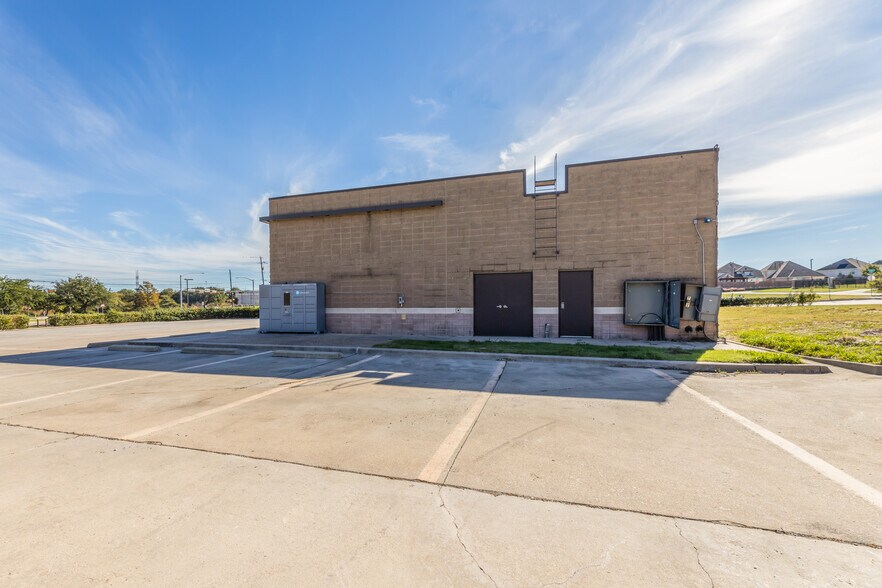 7801 N Beltline Rd, Irving, TX 75063 Convenience Store For Sale