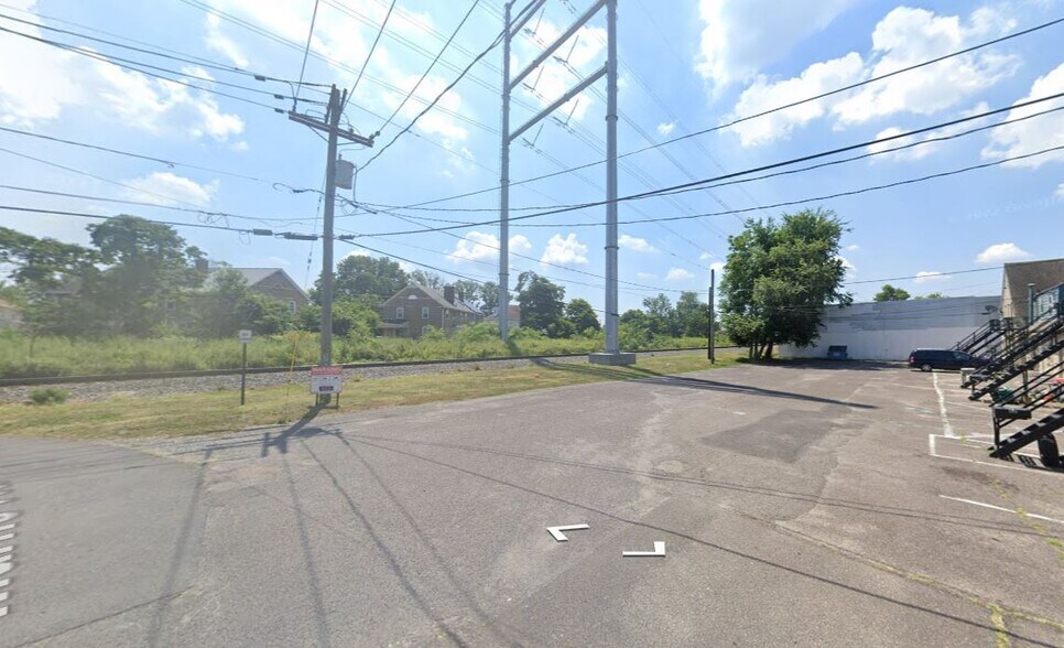 More Photos Of 104 New Broadway, Gloucester City Unknown For Lease