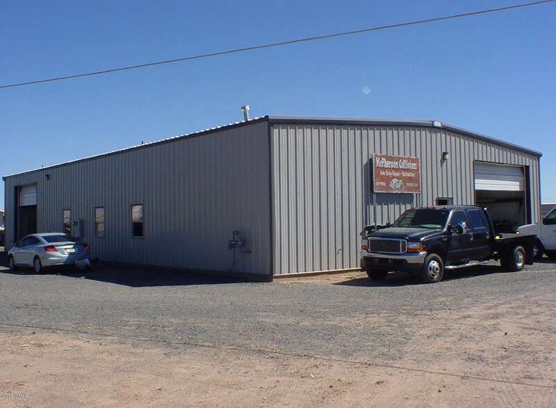 More Photos Of 405 W Vista Dr, Holbrook Service For Sale