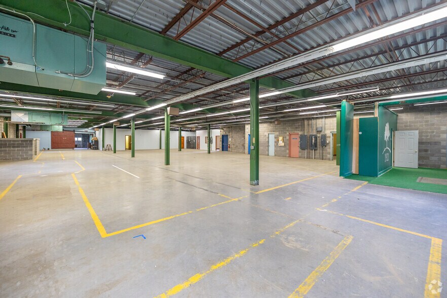 More Photos Of 1 Main St, Shirley Light Distribution For Lease