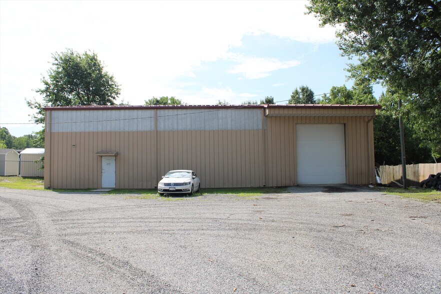 More Photos Of 8133 Mechanicsville Tpke, Mechanicsville Office For Sale