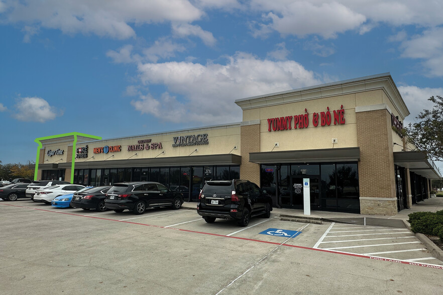 Primary Photo Of 15718 S Highway 288, Pearland Unknown For Lease