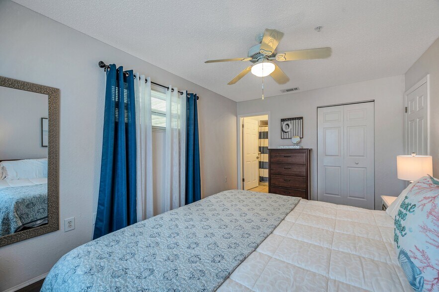 More Photos Of 1809 Gulf Blvd, Indian Rocks Beach Apartments For Sale