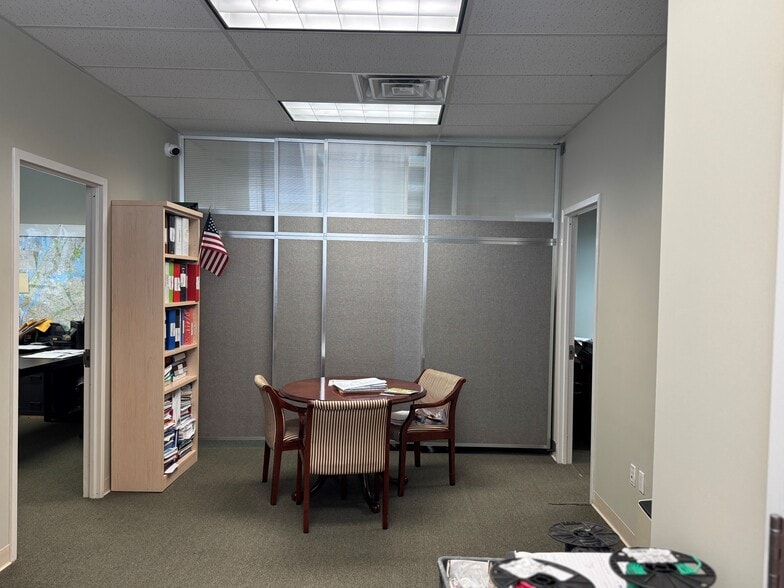 More Photos Of 3318 Delavall Ave, Bronx Office For Lease
