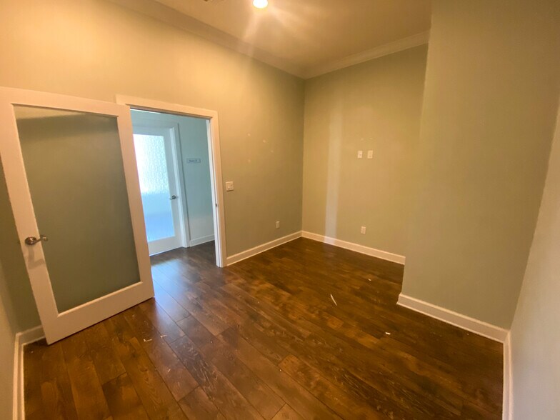 More Photos Of 327 S County Highway 393, Santa Rosa Beach Medical For Lease