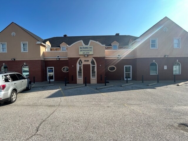 More Photos Of 3920 Maccorkle Ave SE, Charleston Medical For Lease