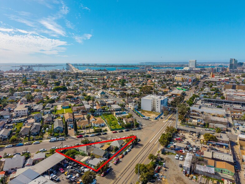 More Photos Of 2010 Franklin Ave, San Diego Multifamily For Sale