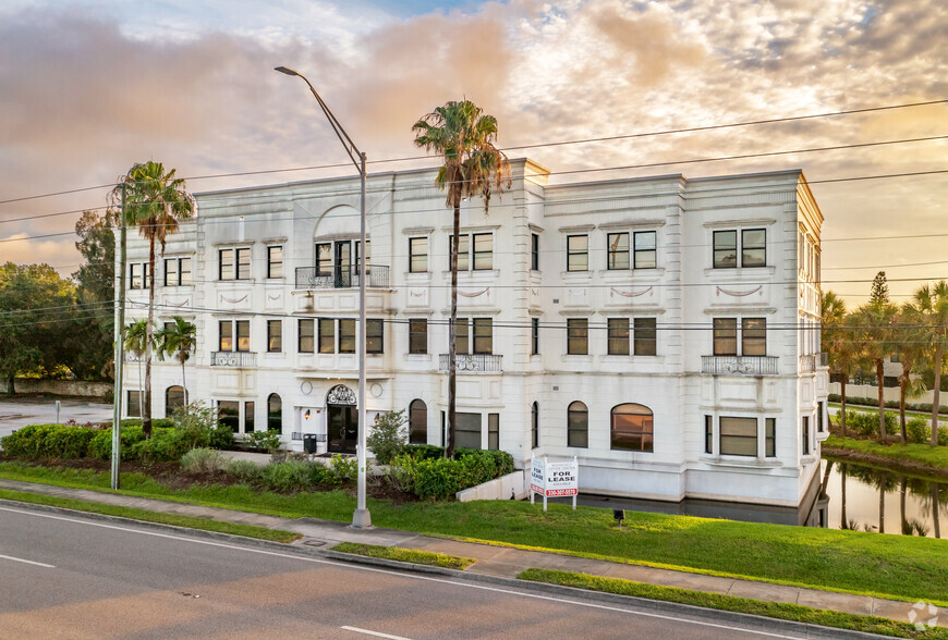 Primary Photo Of 15500 Roosevelt Blvd, Clearwater Office For Lease