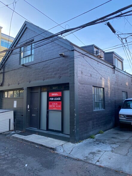 More Photos Of 263 Hatch Ln, Burlingame Office For Lease