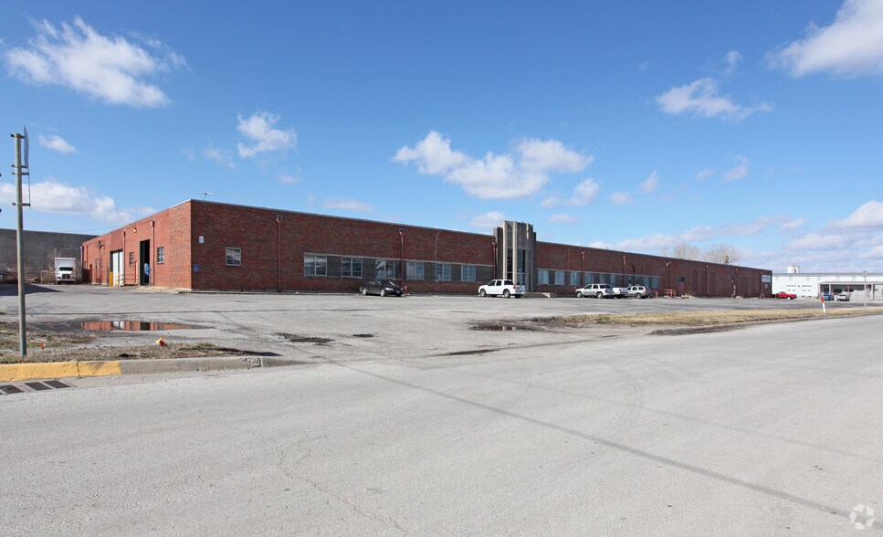 Primary Photo Of 820 Atlantic Ave, North Kansas City Manufacturing For Lease