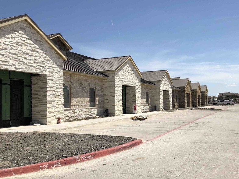 More Photos Of 1400 N Coit Rd, McKinney Unknown For Lease