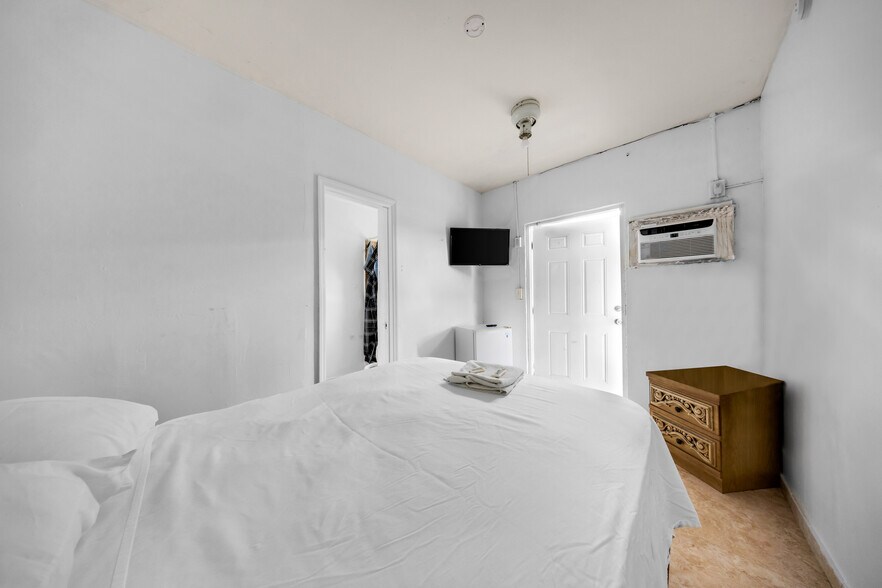 More Photos Of 4831 W Flagler St, Coral Gables Apartments For Sale