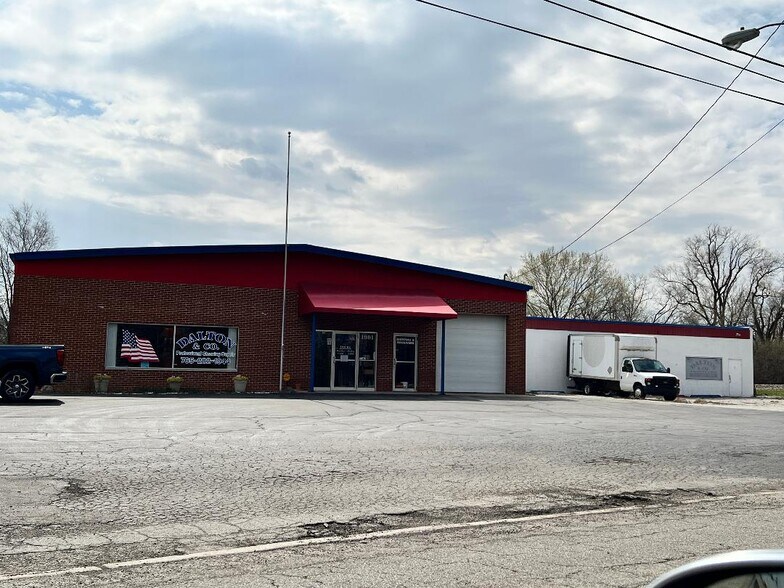 Primary Photo Of 1901 W Kilgore Ave, Muncie Warehouse For Sale