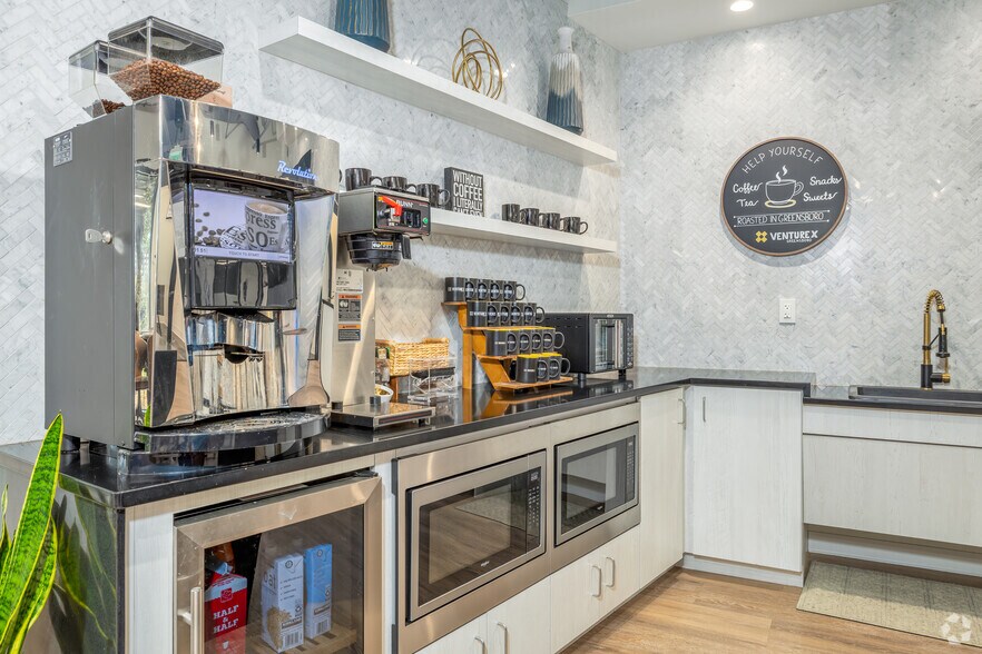 More Photos Of 701 Green Valley Rd, Greensboro Coworking Space