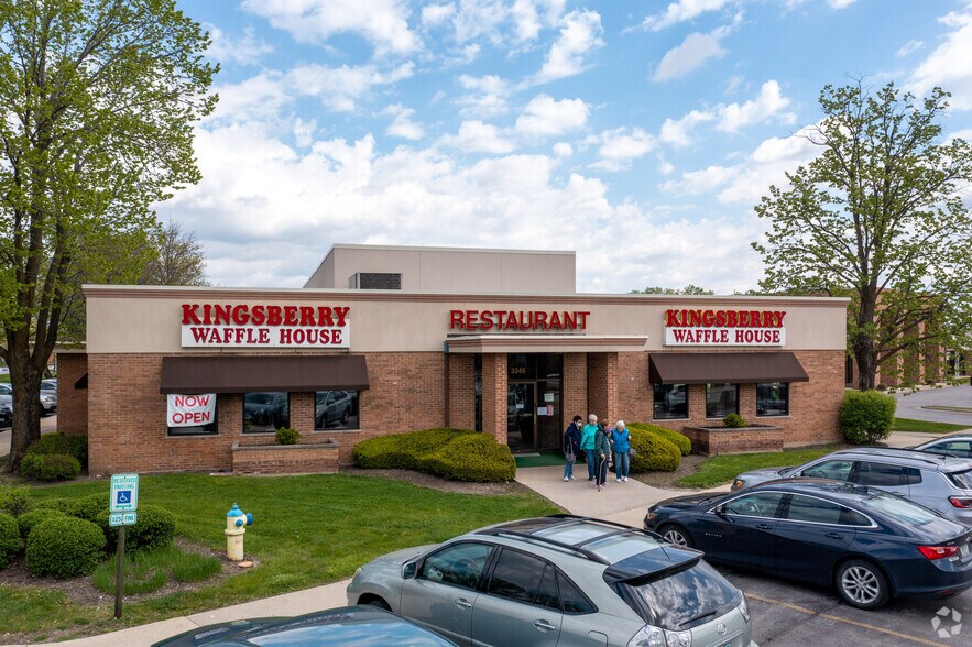 More Photos Of 3235-3345 Vollmer Rd, Flossmoor Unknown For Lease