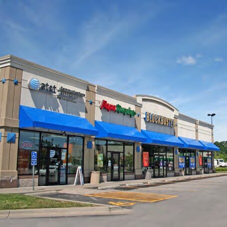 More Photos Of 4323-4357 N Chouteau Tfwy, Kansas City Unknown For Lease