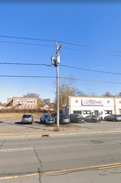 More Photos Of , Yorkville Unknown For Sale