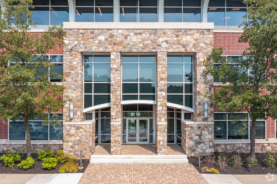 More Photos Of 800 Township Line Rd, Yardley Unknown For Lease