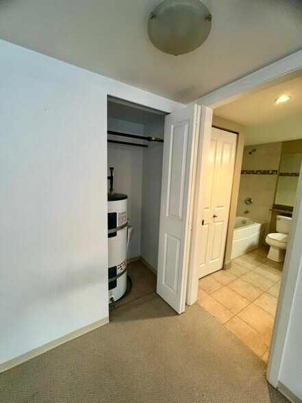 More Photos Of 898 Carnarvon St, New Westminster Apartments For Lease