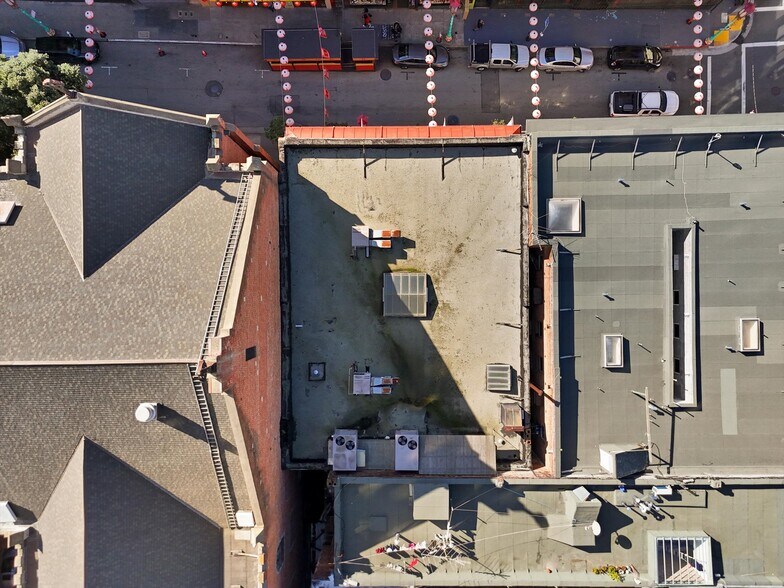 More Photos Of 626 Grant Ave, San Francisco Office For Lease