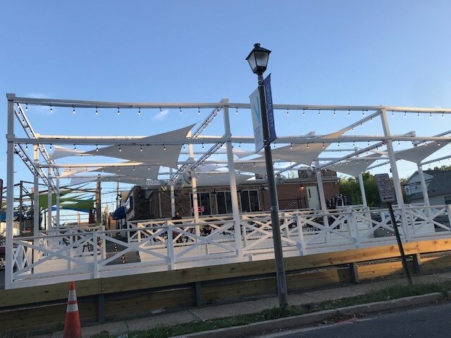 More Photos Of 556 22nd St S, Arlington Restaurant For Lease