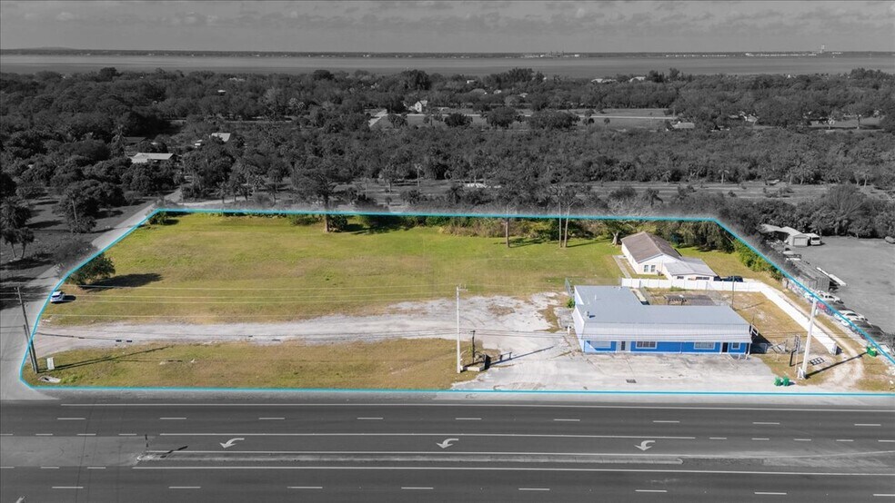 More Photos Of 5995 N Courtenay Pky, Merritt Island Light Manufacturing For Sale