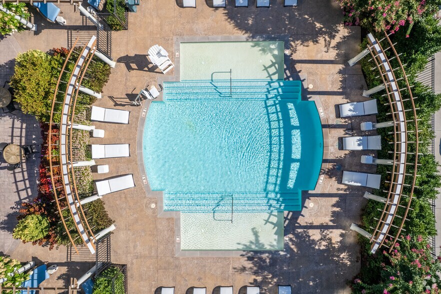 More Photos Of 42775 Generation Dr, Ashburn Apartments For Lease