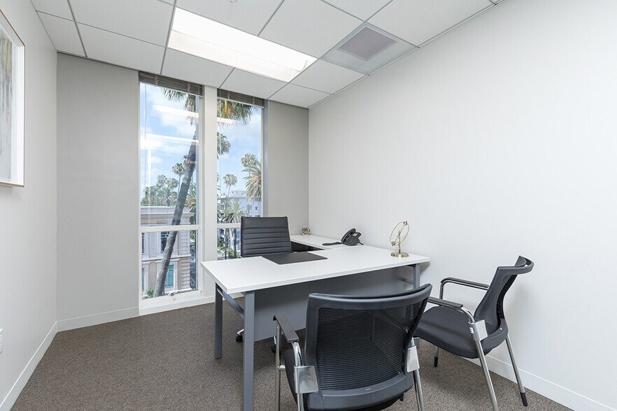 More Photos Of 9171 Wilshire Blvd, Beverly Hills Coworking Space
