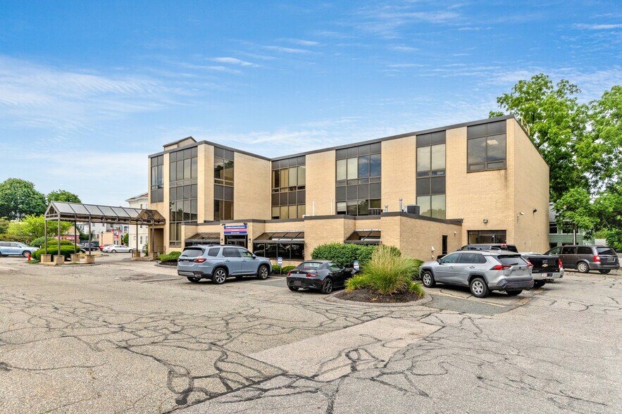 More Photos Of , Waltham Unknown For Sale