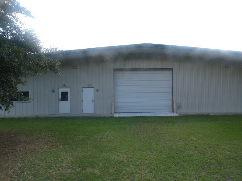 More Photos Of 2991 New Hopewell Rd, Hartsville Industrial For Lease