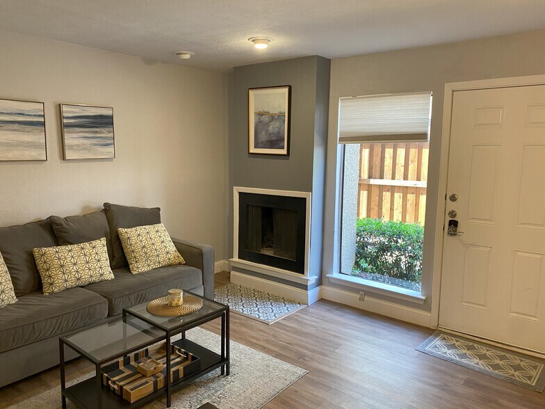 More Photos Of 4004 Gilbert Ave, Dallas Apartments For Sale