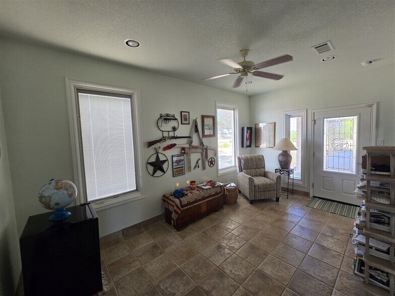 More Photos Of 543 County Road 4620, Kempner Land For Sale