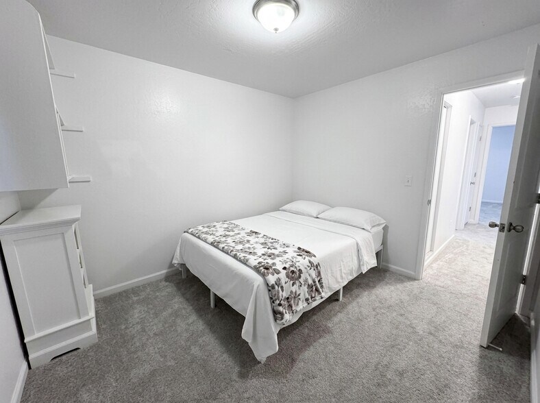 More Photos Of 429 10th St, Sparks Multifamily For Sale