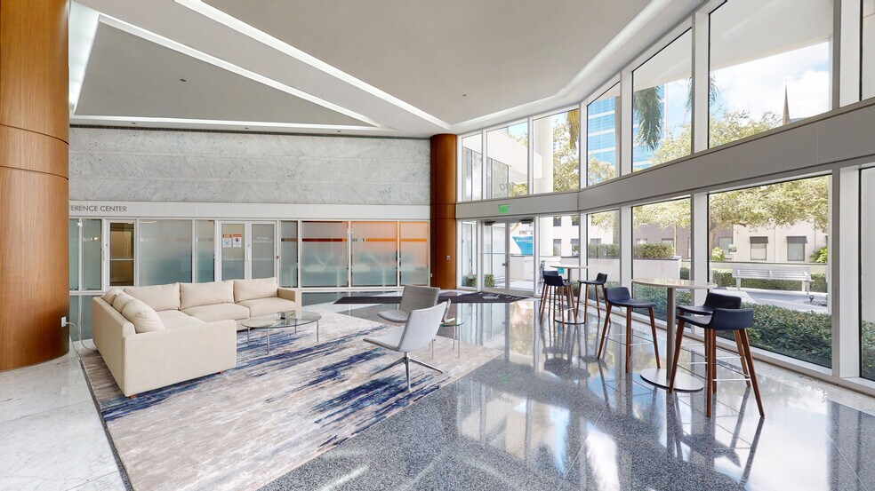 More Photos Of 100 NE 3rd Ave, Fort Lauderdale Office For Lease