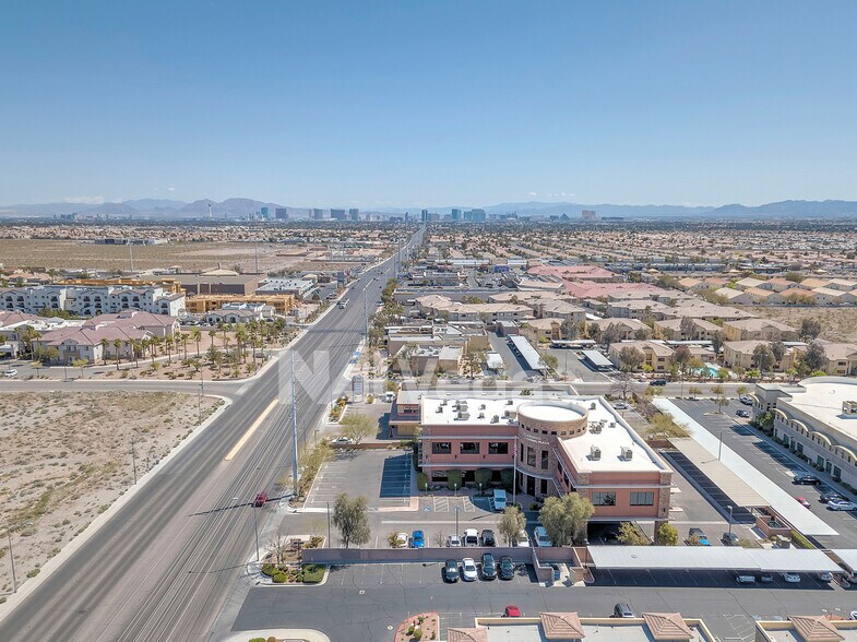 More Photos Of 8845 W Flamingo Rd, Las Vegas Medical For Lease