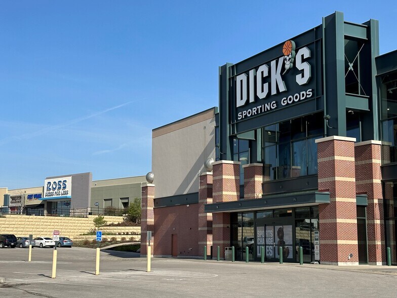 More Photos Of 6100 O St, Lincoln Unknown For Lease